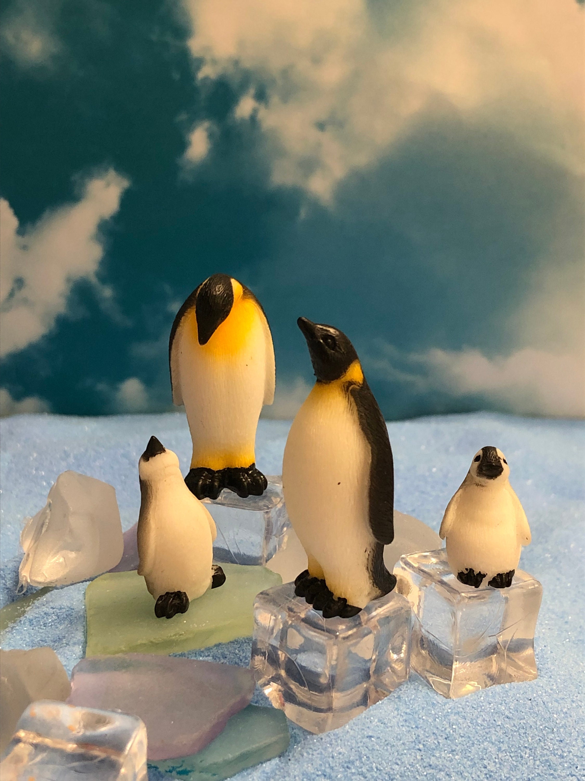 Figuras de la familia de pingüinos emperador en miniatura - Etsy España Figuras de la familia de pingüinos emperador en miniatura - Etsy España