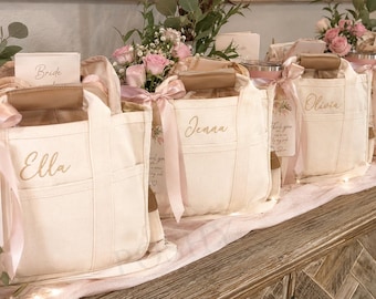 Bridesmaid Tote Bags, Maid of Honor Tote, Personalized Bridesmaid Bags, Bridal Party Bridesmaid Gifts