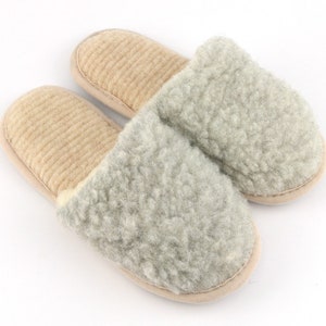 Wool Slip-on Slippers Women Ladies Gray Color Merino Sheep Natural Multiple Sizes