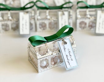 5 pcs Emerald Green Favors for Guests, Wedding Favors Boxes, Party Favors, Custom Favors, Engagement Favors Gifts, Quinceanera Favors