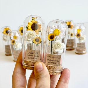 10 pcs Sunflower Wedding Favors for Guests, Rustic Custom Favors, Daisy Favors, Personalized Party Favors, Baby Shower Favors Gift, Fall