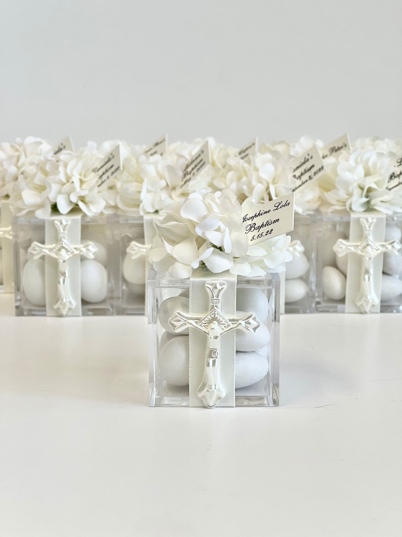 10 pcs Baptism Favors, Christening Favors, Favors Boxes, Cross Favors, Custom Favors, First Communion Souvenirs, Personalized Baptism Gifts image 3