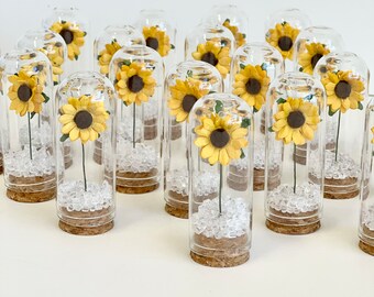 Sunflowers Wedding Favors for Guests, Rustic Party Favors, Quinceanera Sweet 15 Favors, Wholesale Bulk Favors Souvenirs Gifts, Glass Dome