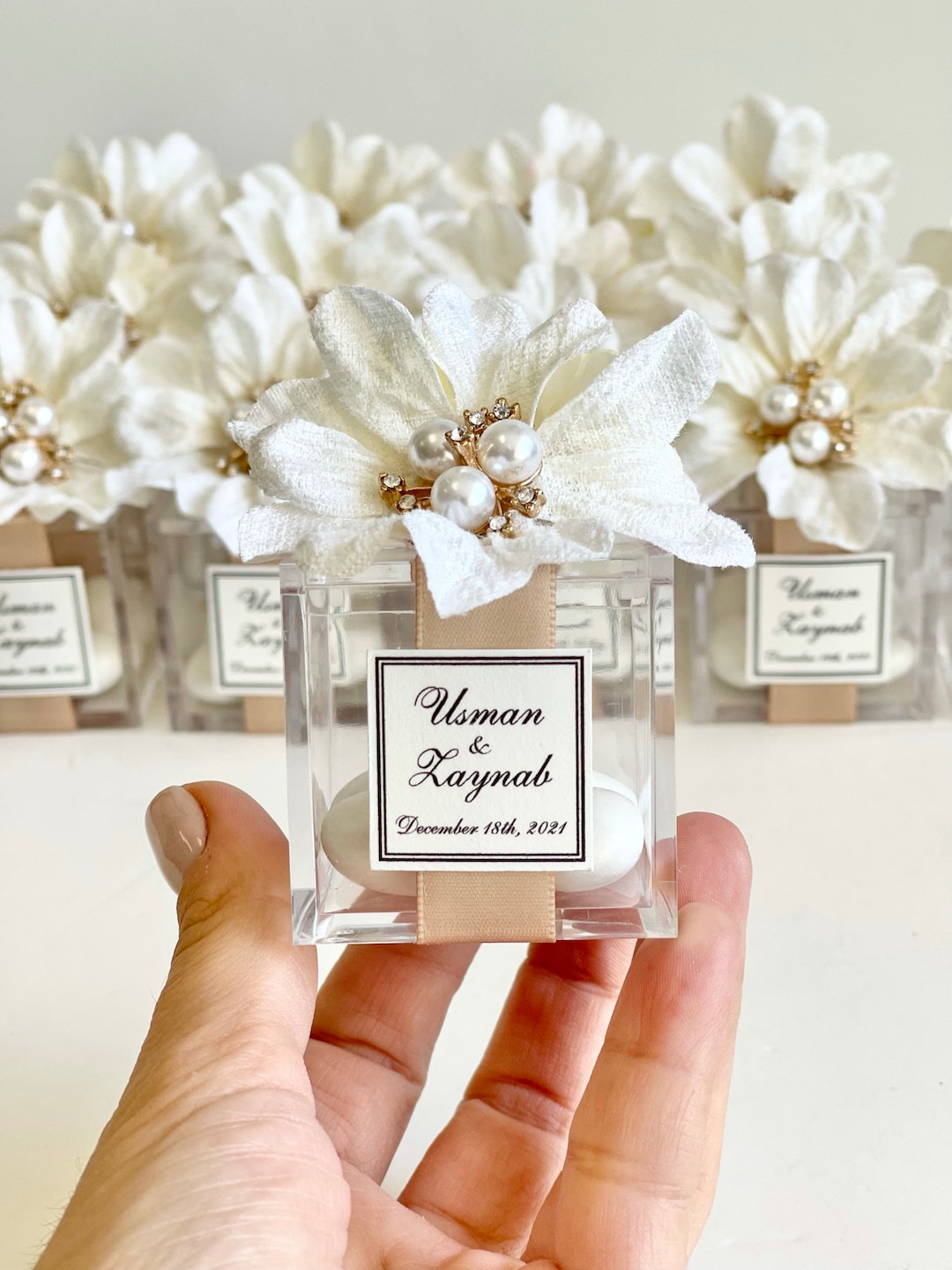 Elegant wedding favors discount