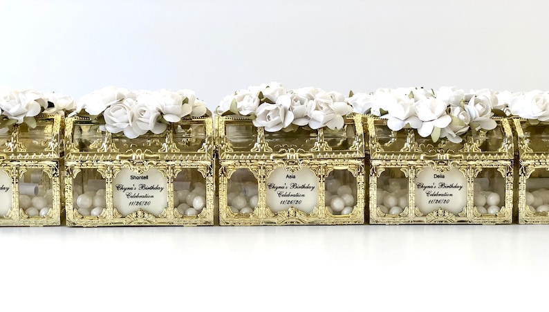 5 pcs Wedding Favors for Guests, Personalized Bachelorette Gift, Sweet 16 Party Custom Favors, Luxury Favors Boxes, Boho Vintage Favors image 3