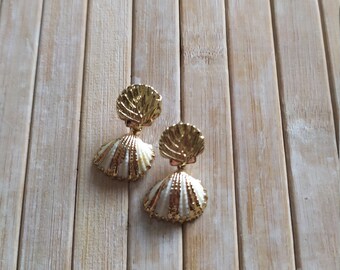 Golden shell/boho earrings