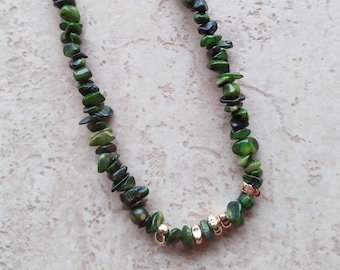 Green beaded necklace boho women's jewelry