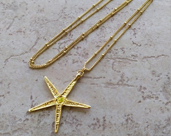 Sea star jumping necklace necklace