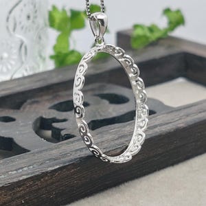 Colgante en bruto (13 x 18 mm/15 x 20 mm/15 x 24 mm/19 x 25 mm/25 x 30 mm, ovalado) engaste de cabujón ovalado de plata 925 bañado en oro blanco P310B