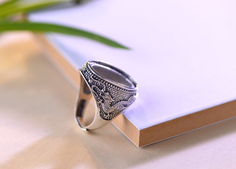 Adjustable Thai Sterling Silver Men/'s Ring Blank Cabochon Ring Setting with Dragon Carved R145B 15x20mm Oval Blank