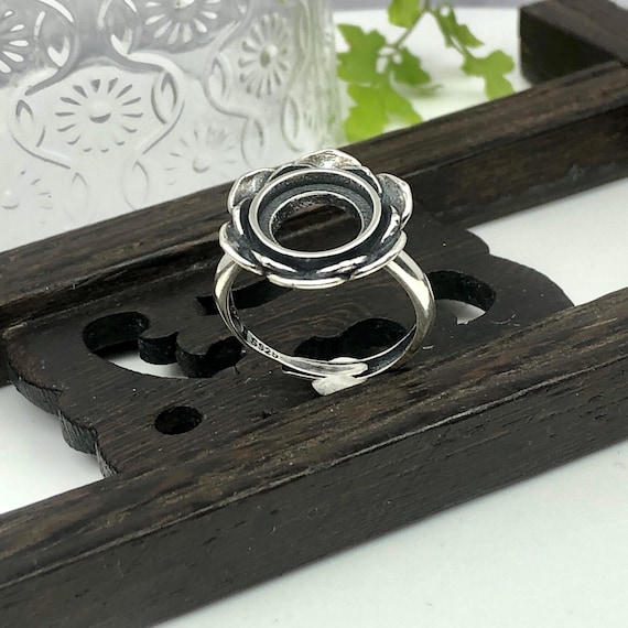 Bague vierge (10 x 10 mm ronde) en argent 925 réglable, base en