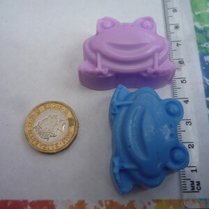 novelty frog shaped soap x 4 soaps image 4