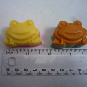 novelty frog shaped soap x 4 soaps image 3