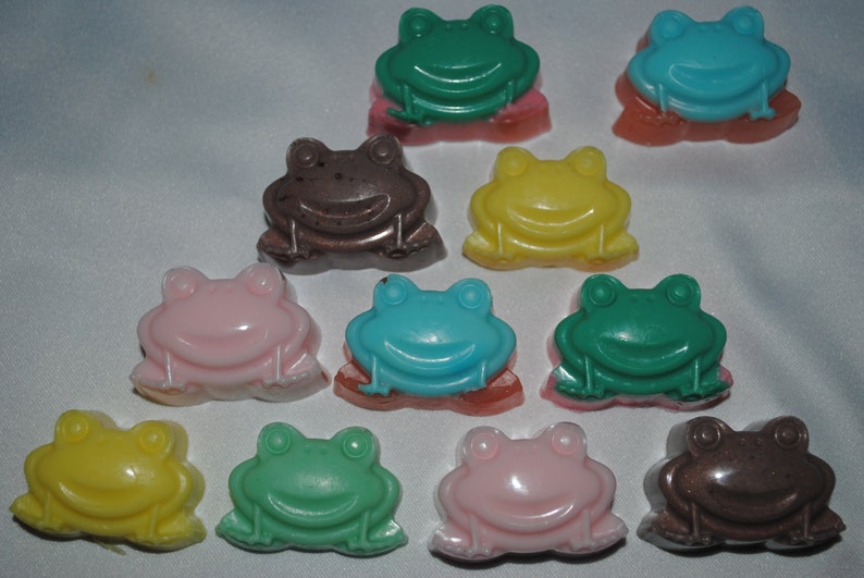novelty frog shaped soap x 4 soaps image 1