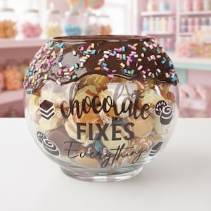 Personalized glass chocolate candy bowl, Chocolate bowl, office candy jar, receptionist candy bowl, Candy Theme party, Teacher jar bild 1