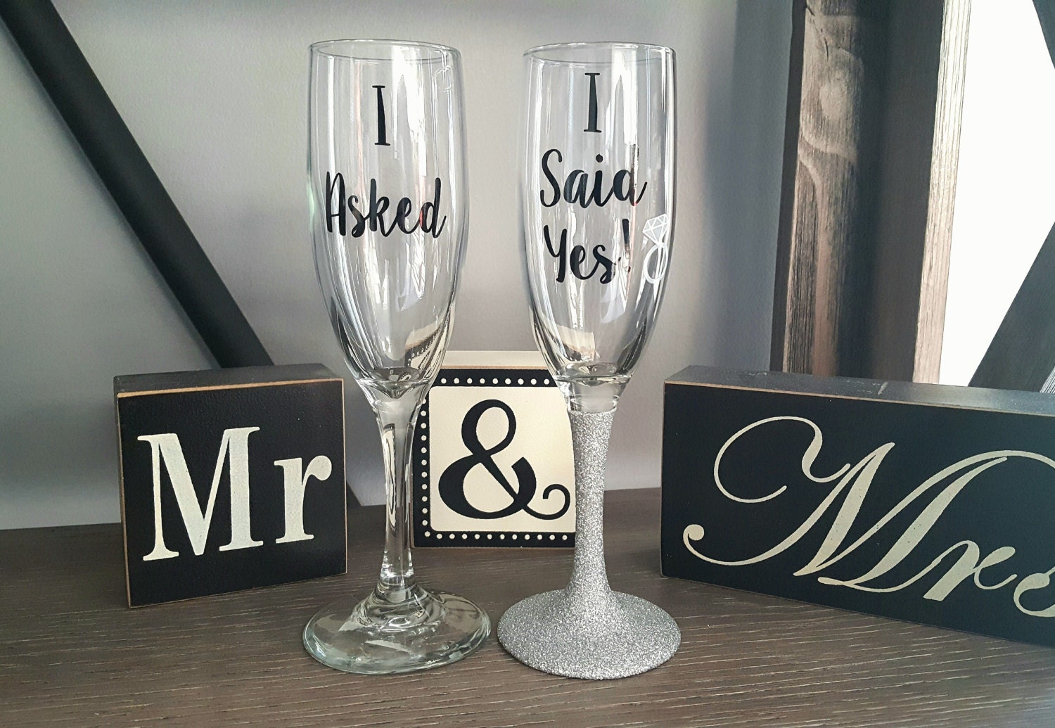 Wedding Engagement Toasting Champagne Glasses Flutes Wine Silver Filigree Design 