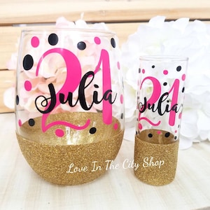 21st Birthday Wine Glass, 21st Birthday Gift, 21 Wine Glass, Custom 21st Birthday Gift, Birthday Wine Glass, birthday favor, birthday glass