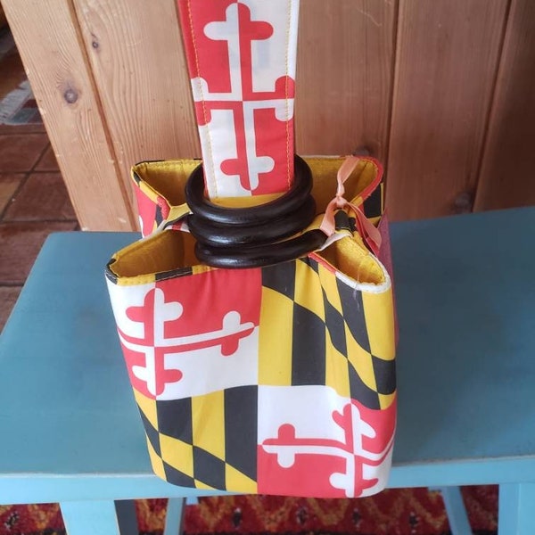 Maryland Pride Trio Bag flaunts your "America In Miniature" love from Deep Creek Lake to Assateague, and all points between! Hands free too!