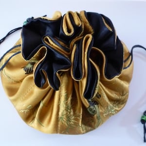 My Swag Bag Jewelry Travel Bag ist ein bewährtes Design, das ich in Größe, Stoff Reichtum und Qualität gestoßen habe, um die beste aller Zeiten zu sein!