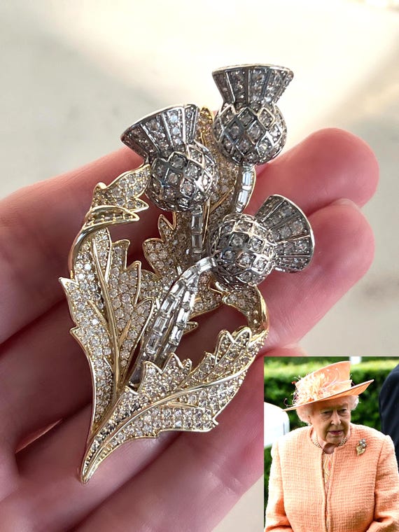 Queen Elizabeth Scottish Thistle Brooch, 18k Gold & Rhodium Plated, 5A Zircons, Luxury Royal Floral Pin, Scottish Heritage Gift,  #1746