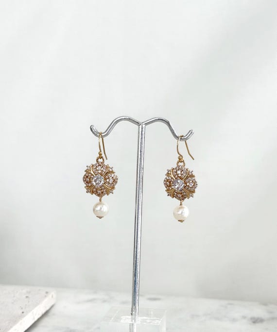 Freshwater Pearl Drop Dainty Earrings, 14k Gold Filled Bridal Chandelier Earrings, Regal Wedding Bridgerton Inspired #1851