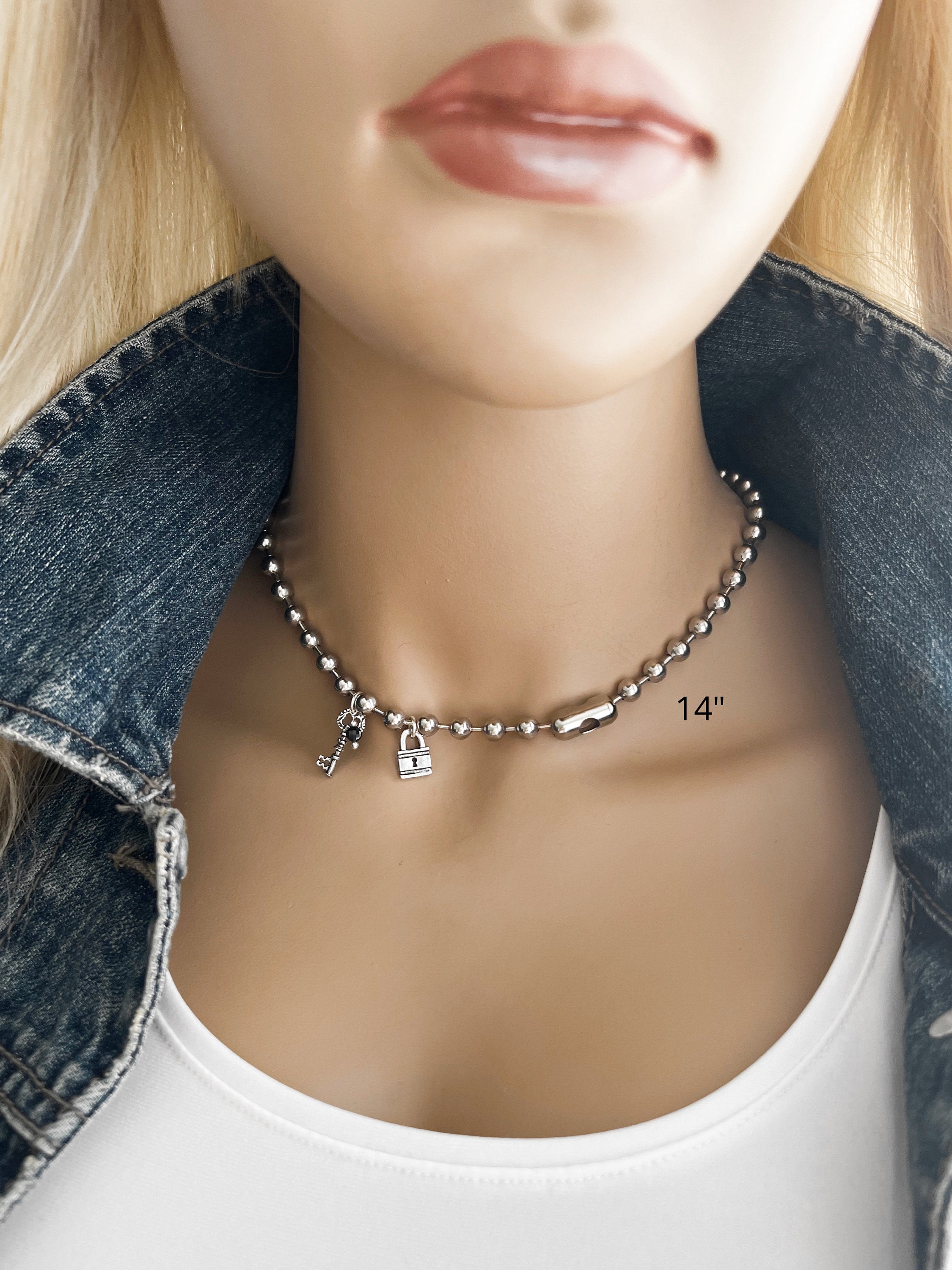 Silver Chunky Large Link Chain Necklace-Shackle Clasp-Choker Chain -  Vanessadesigns4u