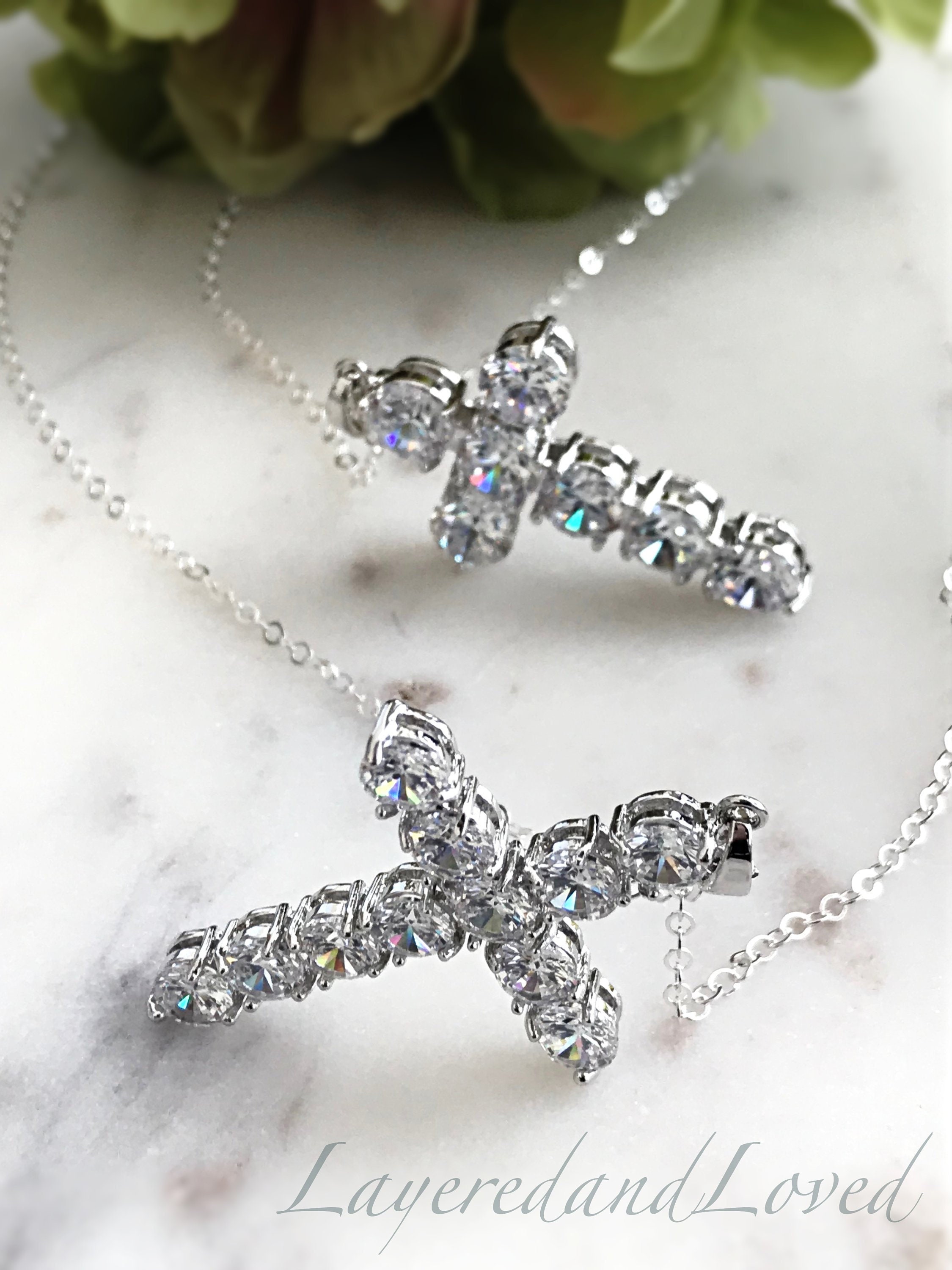 Kim kardashian cross necklace top