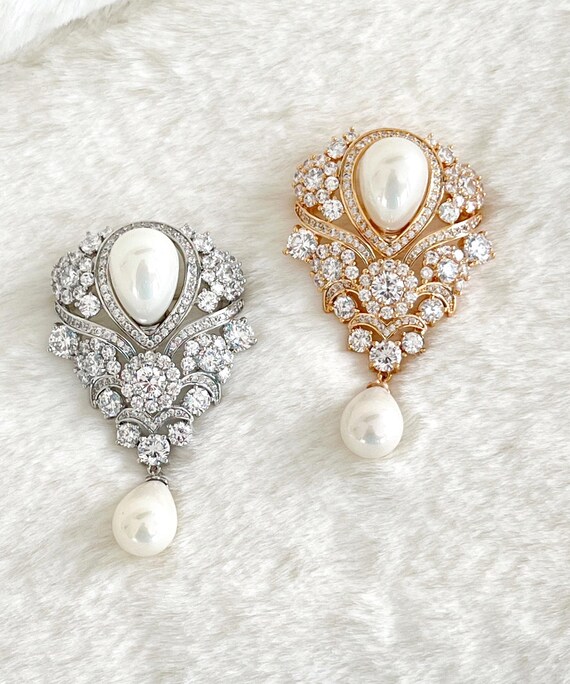 Royal Palace Zircon Pearl Brooch, Large Teardrop Shaped Brooch, Paved and Prong Zircons, Vintage Style, Silver or Gold, Large Pearls, #1737