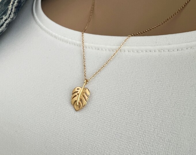 Kate Middleton Inspired Gold Leaf Necklace, 14k Gold Filled Necklace, Monstera Leaf Charm, Royal Family Jewelry, #1496