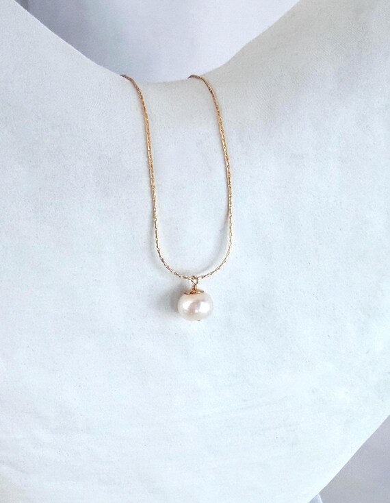14k Gold Filled Pearl Necklace, 8mm Freshwater Pearl Snake Chain Necklace, Minimalist Jewelry, #2031