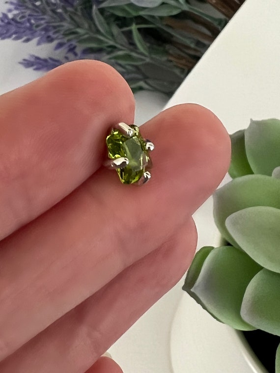 Princess Cut Sterling Silver Emerald Green or Pink Diamond Zircon Posts, Tiny Crystal Earrings, Rectangle Princess Cut Studs, #1585