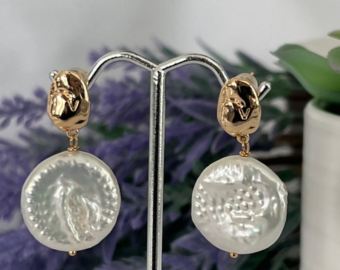 Coffee Bean Post Coin Pearl Earrings, Gold Nugget Studs, Sterling Silver Pins, Large Coin Pearls, Boho Bride, Beach Earrings #1551