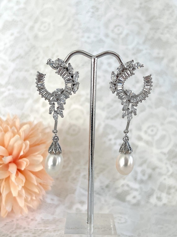 Freshwater Pearl Drop Earrings: Zircon Chandeliers, Kate Middleton Inspired, #1649
