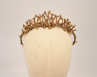 BoutiquebyBrendaLee Goddess Gold Pip Berries Couronne