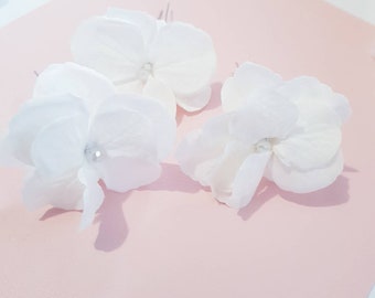 White Flower Hair Pins (Set of 3) - Bridal Hair Accessories