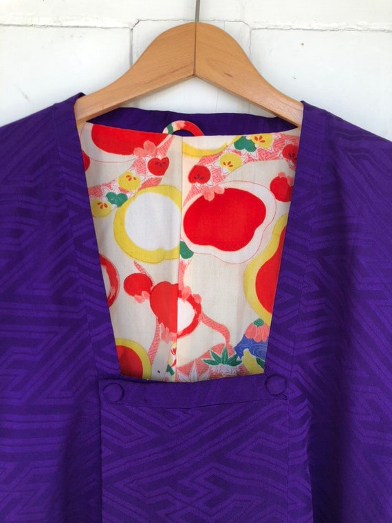 Stunning Vintage Purple Silk Kimono - image 3