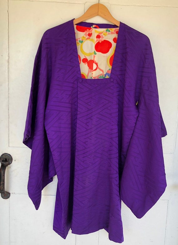 Stunning Vintage Purple Silk Kimono - image 2