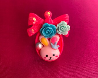 Bunny Garden Statement Ring (Hot Pink), dulce lolita, hada kei, gyaru, femenino, Harajuku, pedrería, brillante, anillo kawaii