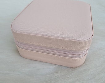 small travel jewelry box, bridesmaid jewelry case , vegan leather jewelry organizer.