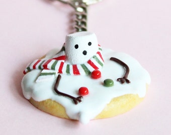 Melted Snowman Cookie Keyring - Christmas Cookie Keychain - Quirky Snowman Biscuit Charm