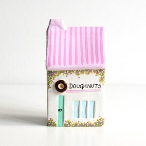 Little Clay Illustrated Shop,Miniature Clay Sculpture,Mini Cute Shop,Little Pink Clay House,Mini Clay Building,Unique Air Dry Clay Gift