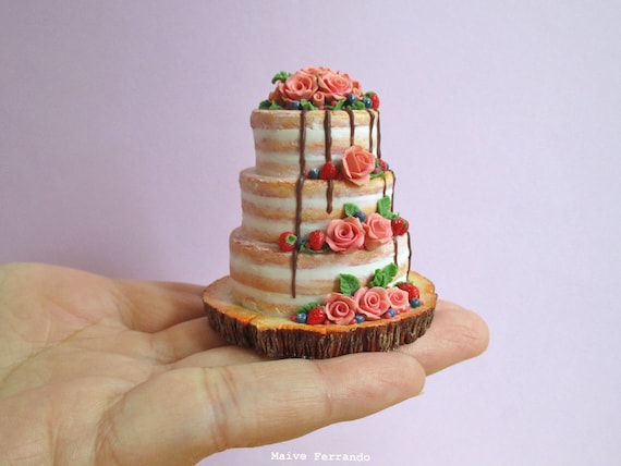 Gateau De Mariage Miniature Gateau De Maison De Poupees Etsy Gateau De Mariage Miniature Gateau De Maison De Poupees Etsy
