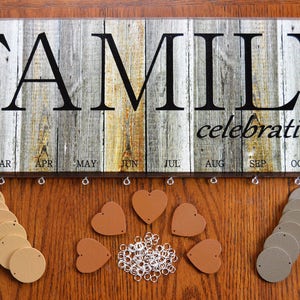 Family birthday wooden calendar sign, Rustic Wood Look Family Celebrations birthday reminder kit, Mothers Day, Fathers Day, Grandparent day 3 Color Circle/Heart