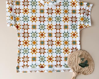 Women's Patchwork Boxy Tee: Women's Shirt, Boxy Shirt, Split Hem, Sort Sleeve Top, Quilt Shirt, Women's Tee, Boxy Top, Quilt Print, XXS-XL