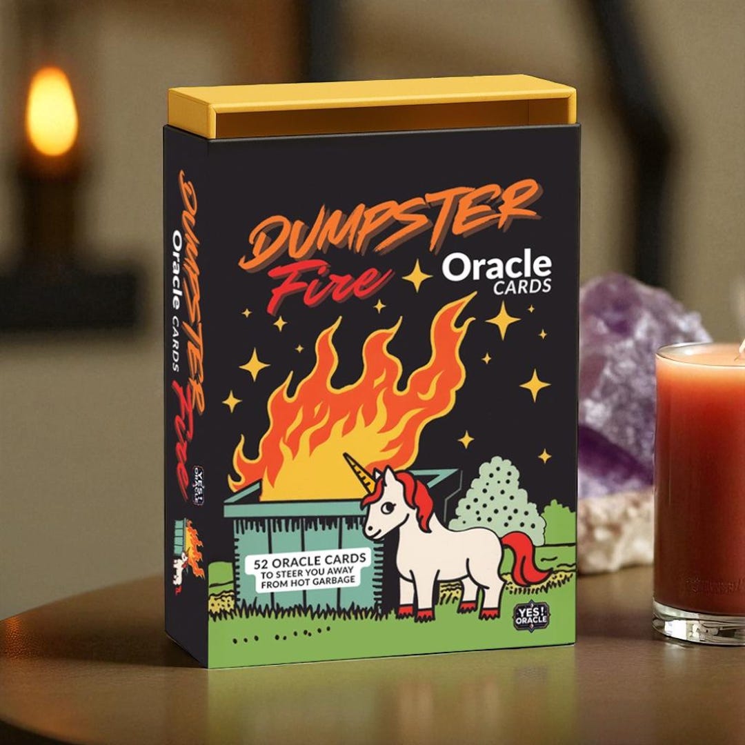 激レア　TOMY THE ORACLEBOOK mobile Dumpster Fire Oracle Cards – Funny Oracle Deck With Savage Honesty