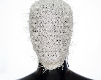 White Snow V.1 - Lace Haute Couture Mask with a White Flow Design