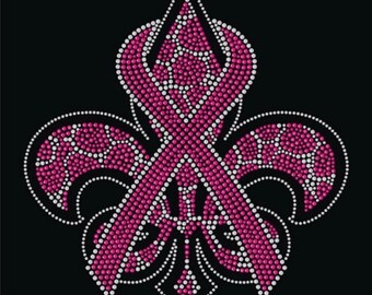 Camiseta ajustada con adornos brillantes y estampado animal de flor de lis para concienciar sobre el cáncer de mama