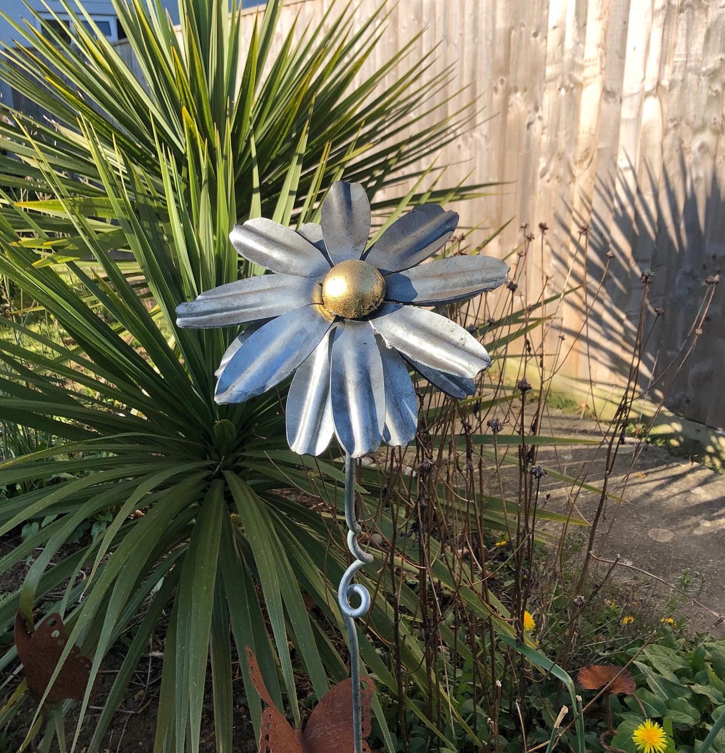 Daisy Flower Garden Sculpture Giant Flower Botanical Art Etsy UK