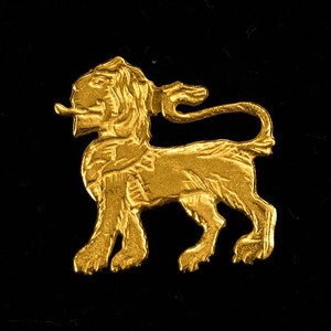 Gold Lion Neck Tiepin. Father's Day Gifts. Solid Gold Lion Of Judah Tiepin. Fathers Day Gifts From Israel. Lion Tie Pin. Judaism Jewelry.
