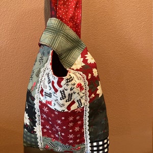 Japanese Knot Bag w Shoulder strap, individually made, exterior quilted, fully lined.  Holiday design FREE SHIPPING to  contingent US.